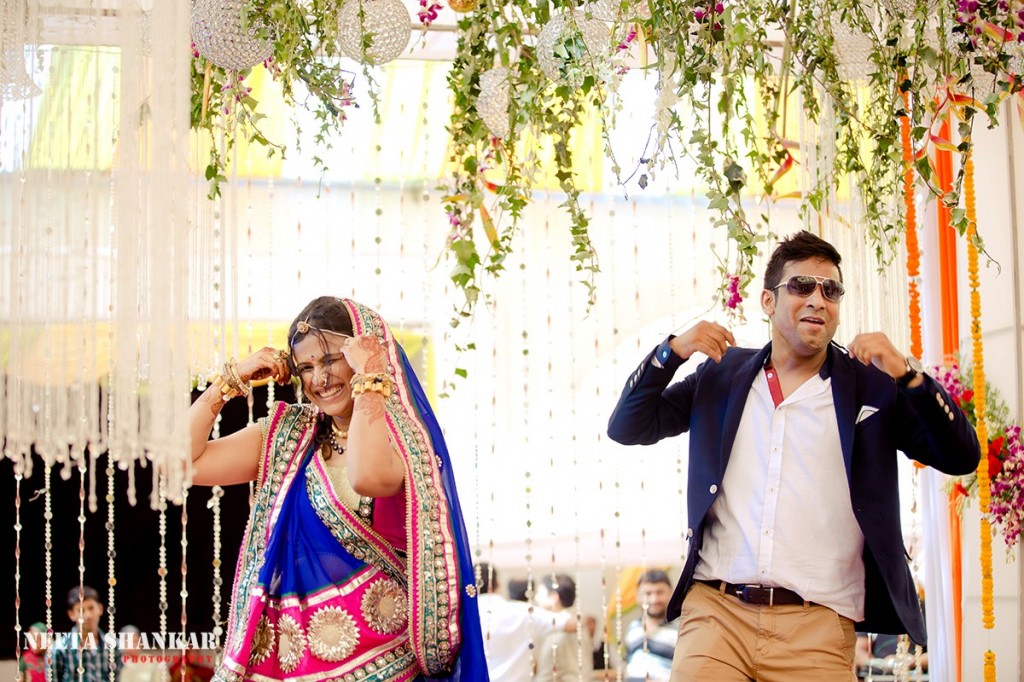 Dheeraj-Ankita-Candid-Wedding-Photography-Ashirwad-Kalyan-Mantap-Bangalore-India-Neeta-Shankar-Photography_38